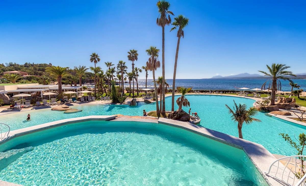hotel sardegna nord sul mare