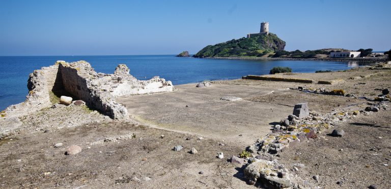 spiagge a Pula e le rovine di Nora