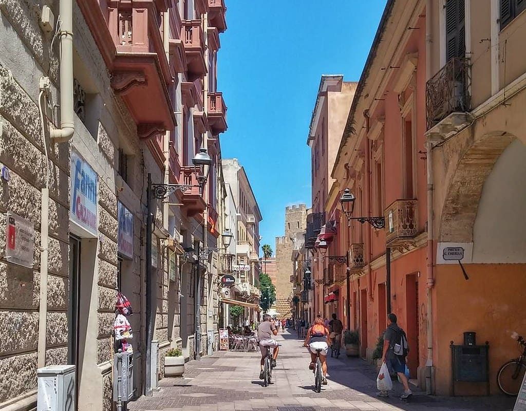 citybreak oristano weekend