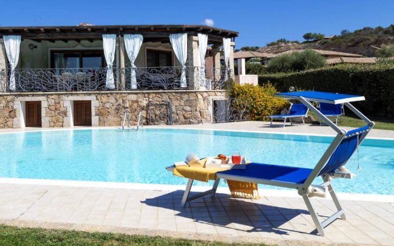 villa avec piscine