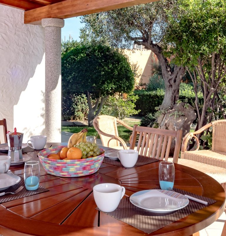 Book best price vacation rentals for your holidays in Sardinia