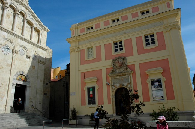 cagliari weekend break