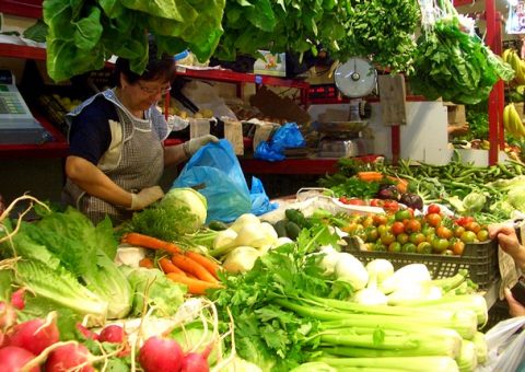 mercato verdure san benedetto cagliari