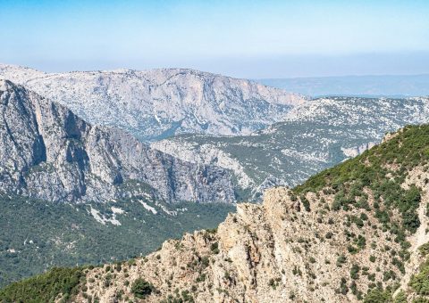 paesaggio supramonte di orgosolo in barbagia