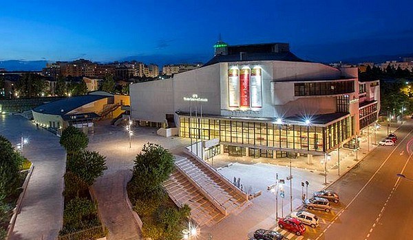 i teatri di cagliari