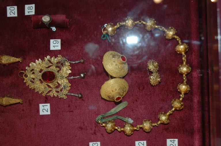 schmuck sardinien gold tradition