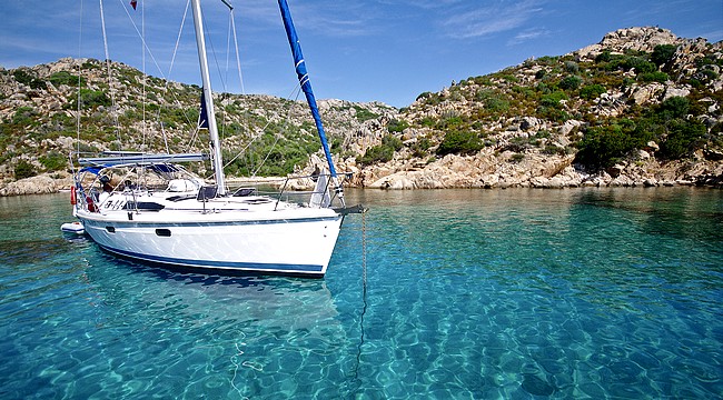 sardinien yacht charter