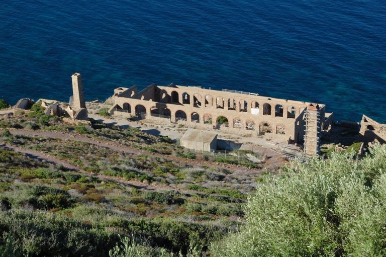abbandoned mines nebida
